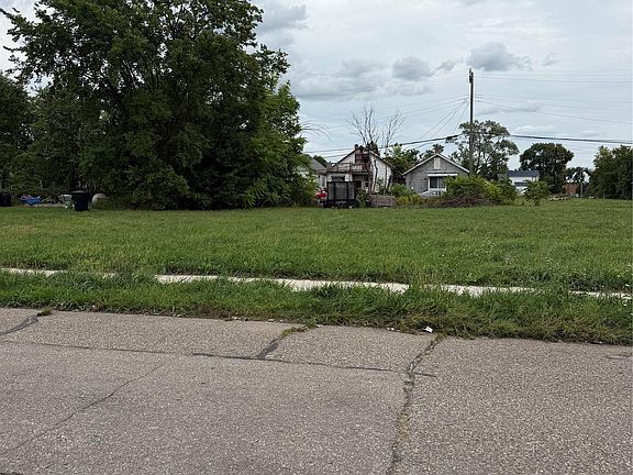 3rd image of 9014 Prairie St