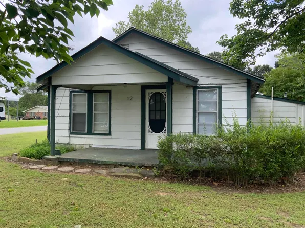 12 Church St, Guy, AR 72061