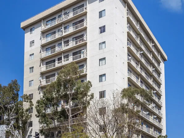 10751 Wilshire Blvd APT 702, Los Angeles, CA 90024
