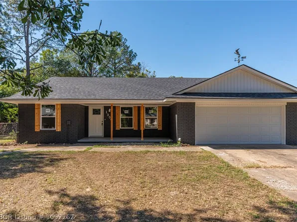 1300 Meadow Cir, Fort Smith, AR 72908