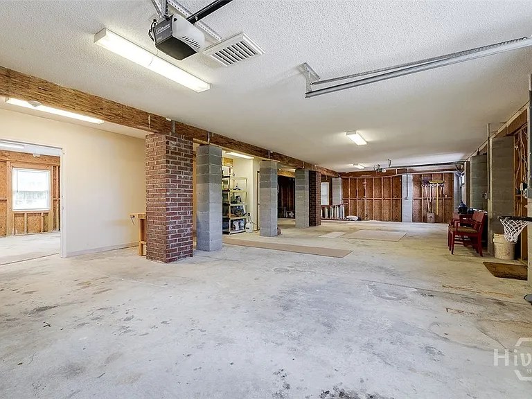 886 Waterford Landing Rd — Photo 24