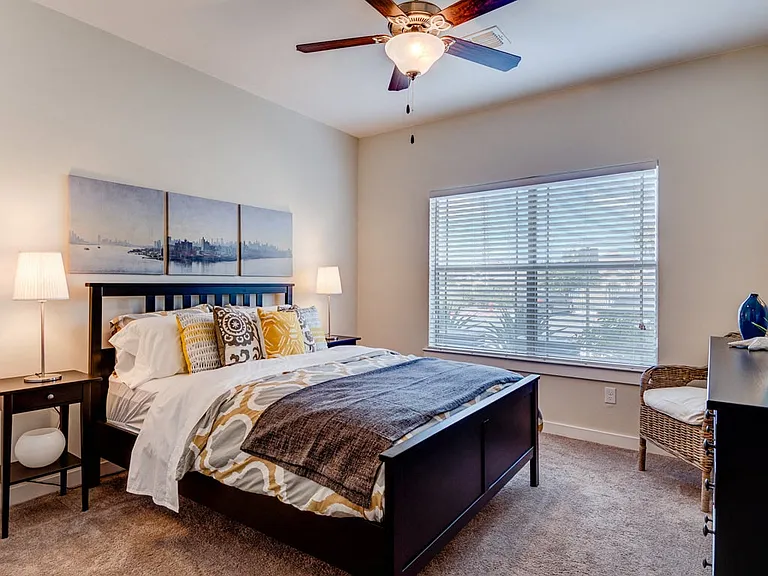 La Contessa Apartments — Photo 31