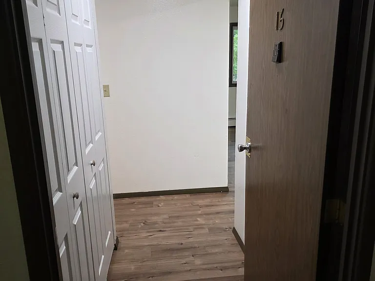 618 Heritage Dr #15 — Photo 1