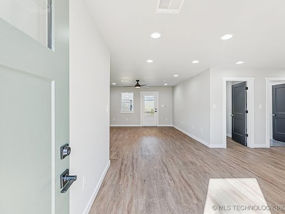 4th image of 14380 S 246th West Pl