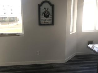 568 SW 5th St #D, Newport, OR