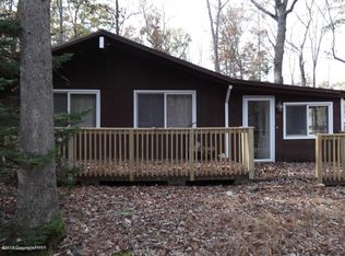 5498 Gingerbread Ln, East Stroudsburg, PA 18302