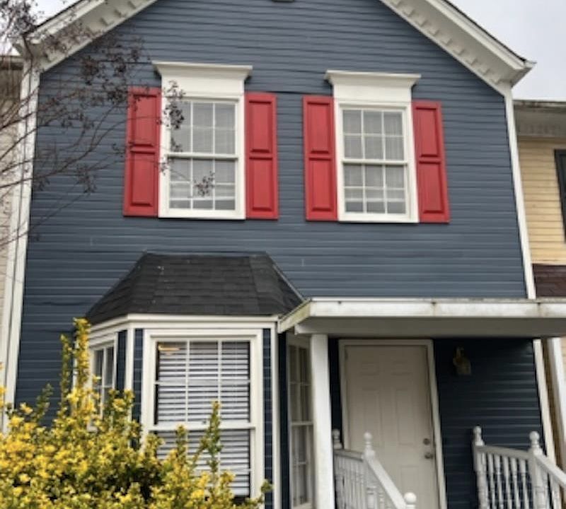 1st image of 359 Jamestown Manor Dr