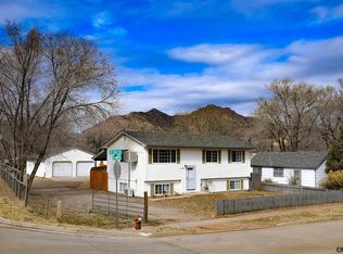 1045 S 3rd St, Canon City, CO