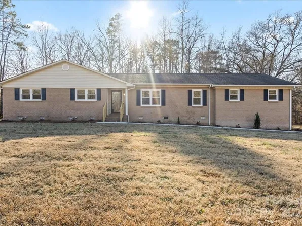 4224 Walker Rd, Rock Hill, SC 29730