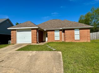 160 Mike Ave, Guntown, MS 38849