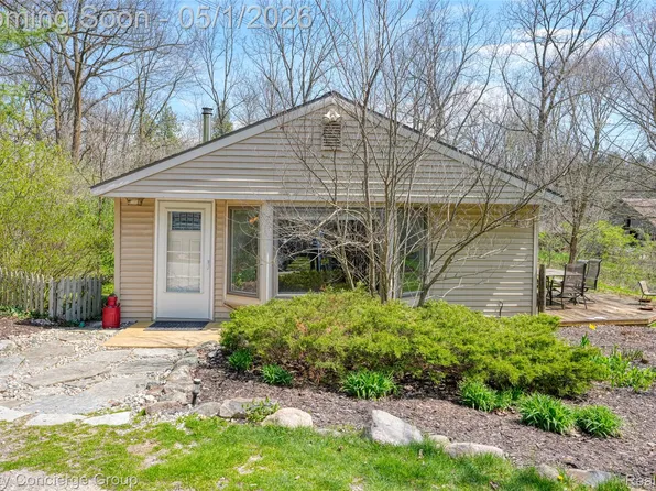 6637 Joy Rd, Dexter, MI 48130