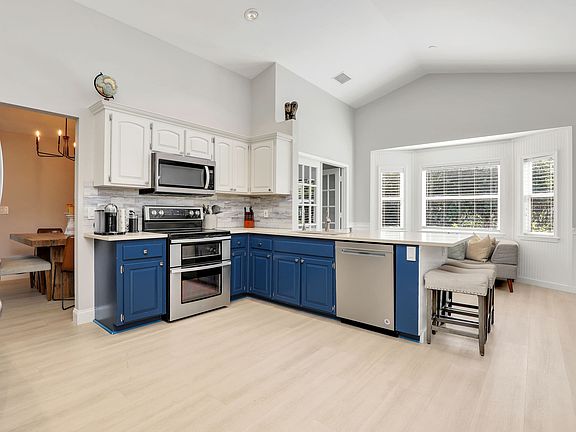 5th image of 2554 Outrigger Ln
