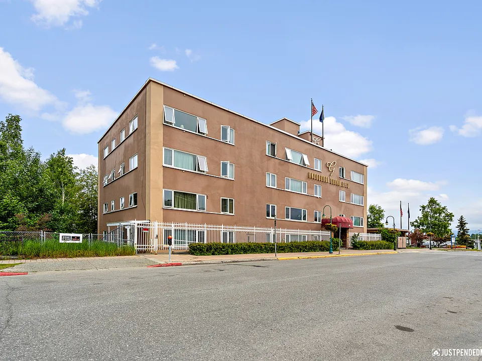 Fully-Furnished Units in Downtown Anchorage, AK | Anchorage Grand Apartments