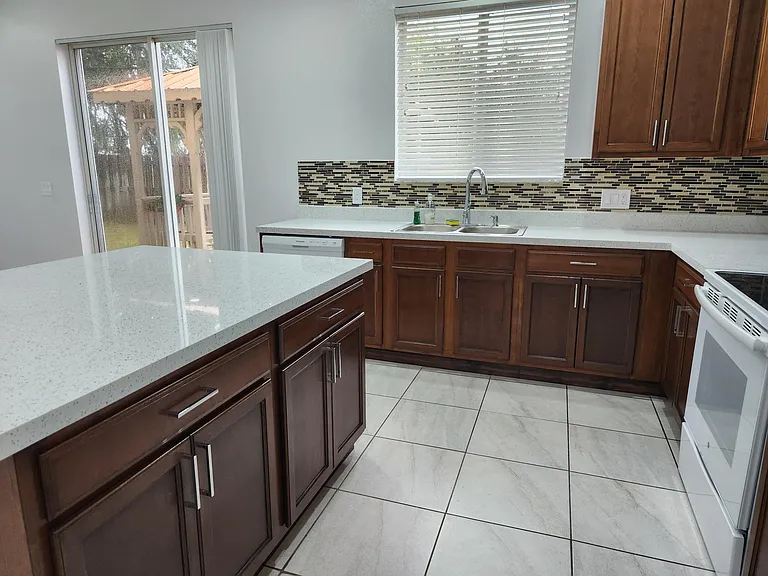 1174 Platte Ln N — Photo 19