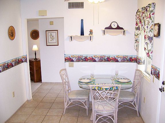 2nd image of 506 W Paseo Del Prado