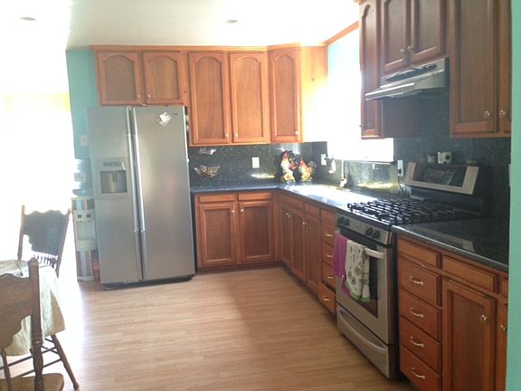 4th image of 3939 Arden Farms Pl