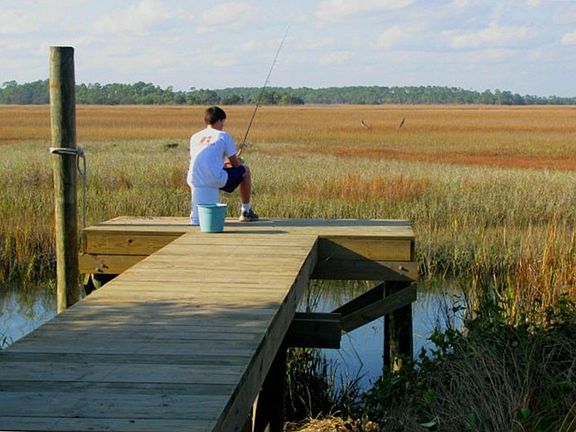 Fishing/Crabbing off Dock