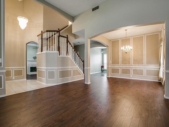 3rd image of 4837 Frost Hollow Dr