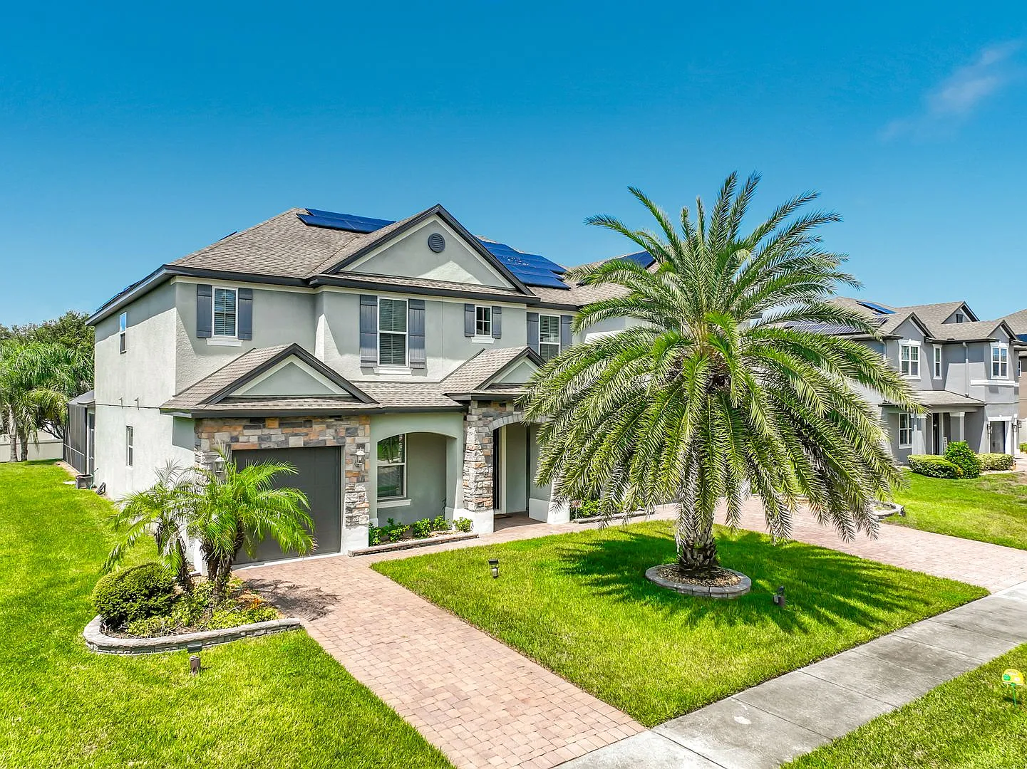 Spectacular Renovated 6-Bedroom Home in Hillside/Wekiva Apopka, Florida — Photo 2