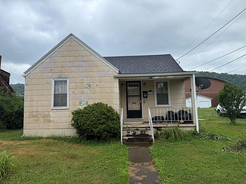 1st image of 200 N 2nd Avenue