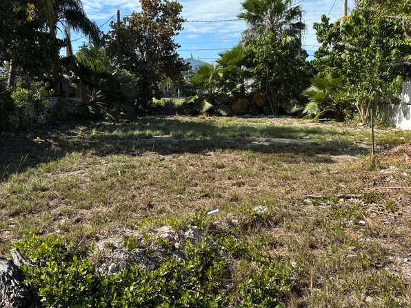 1610-1612 Dennis St, Key West, FL 33040