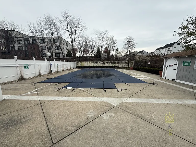 14 Heron St #208 — Photo 12