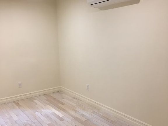 2nd image of 9 W 32nd St #3C