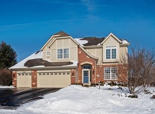 26344 Whispering Woods Cir, Plainfield, IL 60585