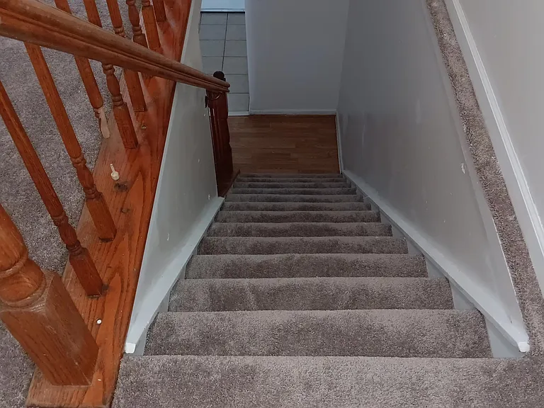 40 Lucinda Ct — Photo 12