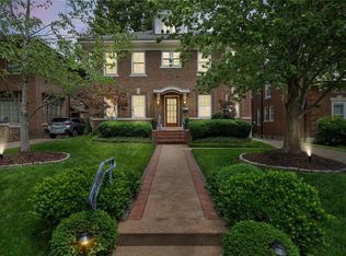 15 Arundel Pl, Saint Louis, MO 63105