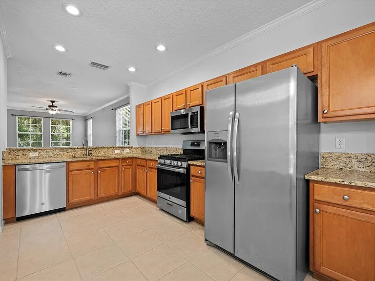455 Pumpkin Dr — Photo 13