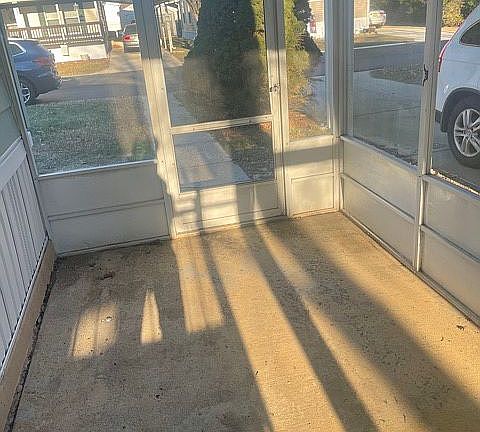 4th image of 340 New Hope Ln