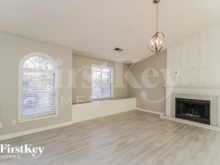 25 Heartwood Xing — Photo 3