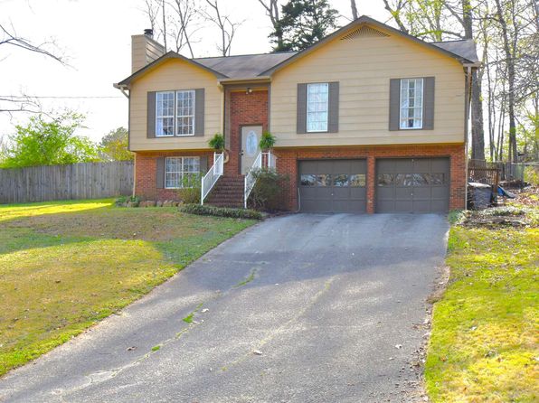 3106 Cedarbrook Ln, Trussville, AL 35173