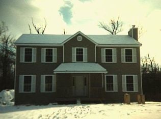 49 Harvest Rdg, Stratford, CT 06614