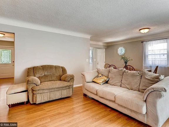 3rd image of 1830 10th Ave