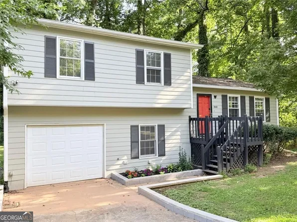 840 Wells Cir SE, Smyrna, GA 30080