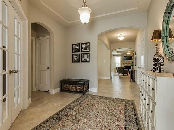 5th image of 2653 Costa Mesa Dr