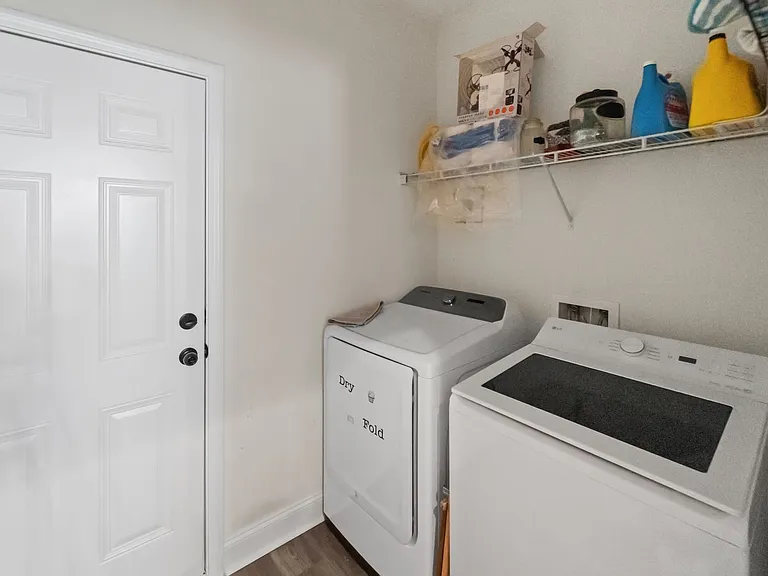 491 Lake Rosalind Dr — Photo 6