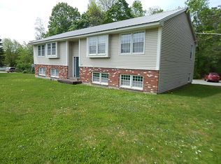 884 Kenduskeag Ave #A, Bangor, ME 04401