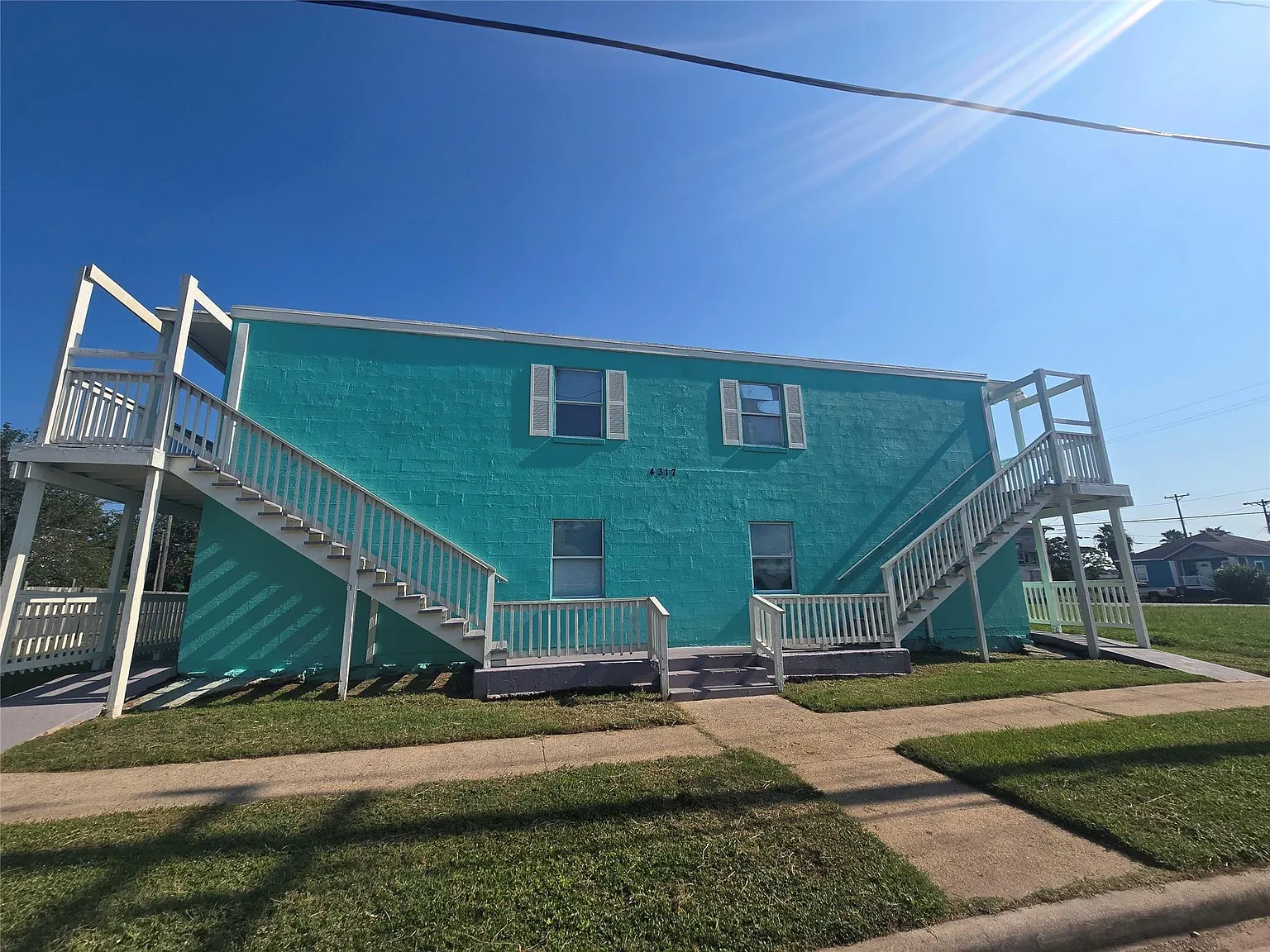 2 bed, 1.0 bath, 650 sqft, $850 — Photo 1