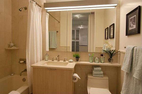 2nd image of 320 W 38th St APT 2023