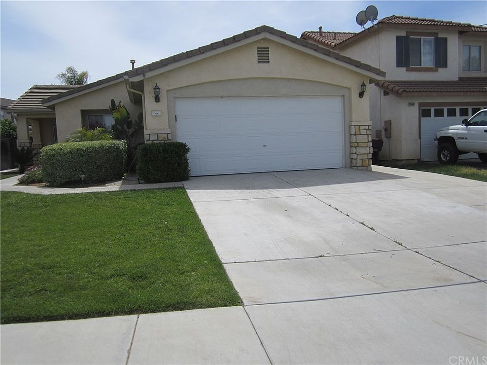2nd image of 26953 Merced St