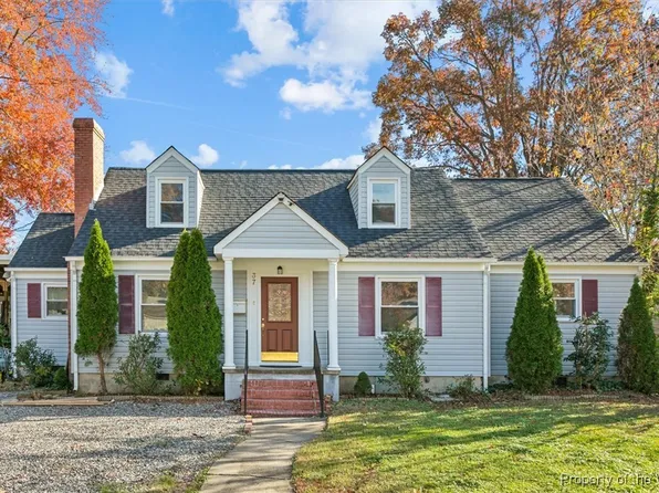 37 Greenwood Rd, Newport News, VA 23601