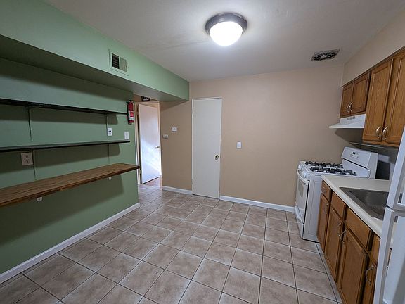 4th image of 2654 Pestalozzi St APT 2A