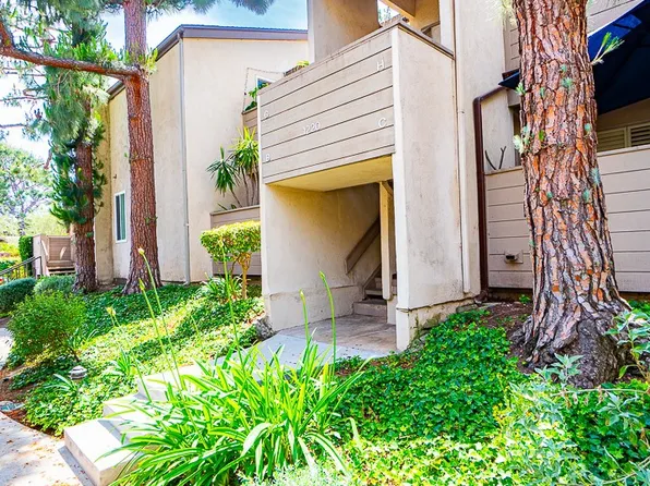 1220 Cabrillo Park Dr APT H, Santa Ana, CA 92701