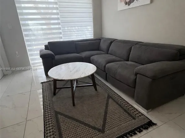 25761 SW 144th Ave, Homestead, FL 33032