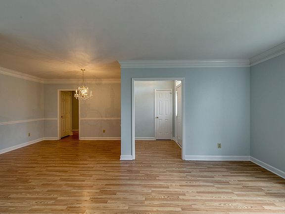 5th image of 1548 Brentwood Pointe