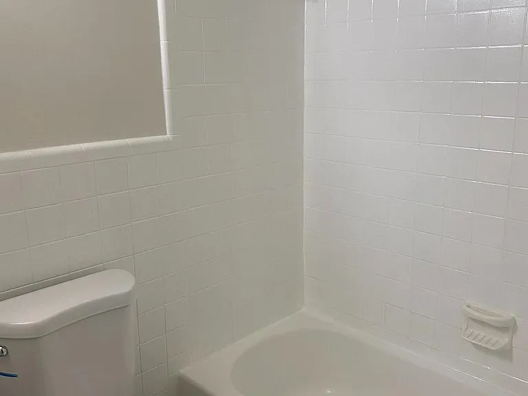 3515 Washington Blvd N #406 — Photo 7