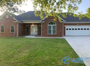 5523 Simpson Point Rd, Grant, AL 35747